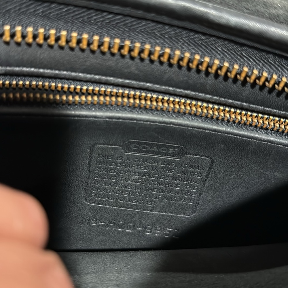 VINTAGE COACH 9951 PATRICIA LEGACY BLACK LEATHER SHOULDER BAG CROSSBODY PURSE - Picture 6 of 15